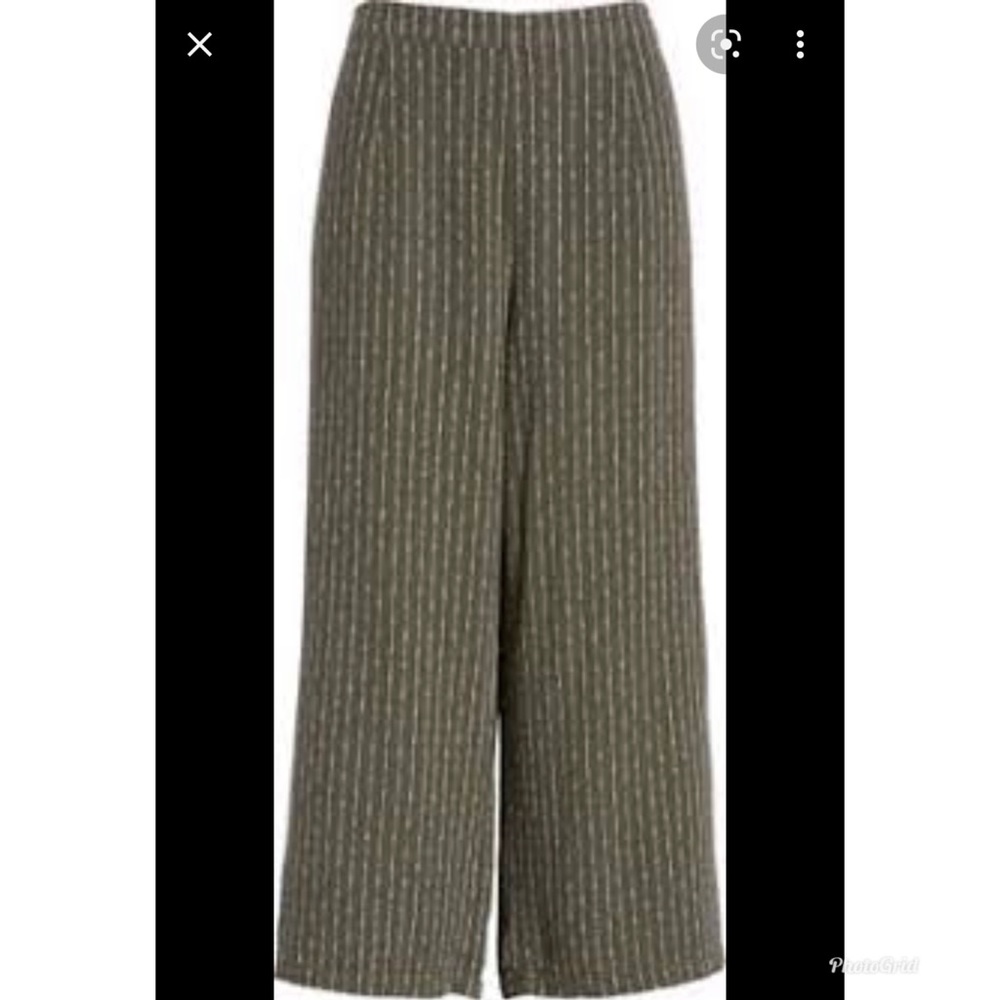 Union Bay Sophia Wide Leg Crop Pants
